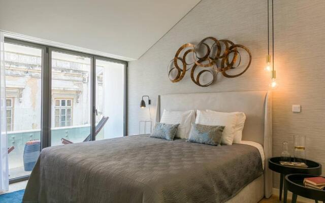 Very central and cool 2 bed apartment with balcony & parking 77 by Lisbonne Collection