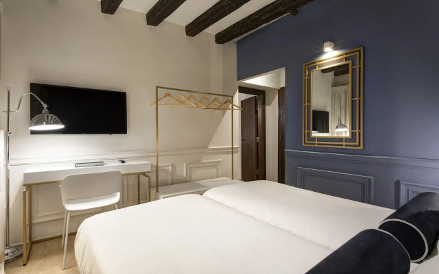 San Marco Suite 755
