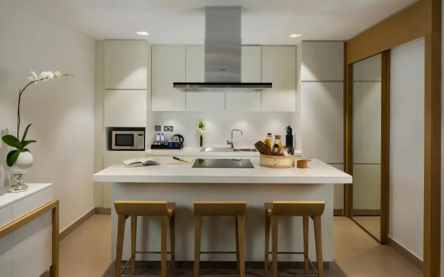 Beach Rotana Residences