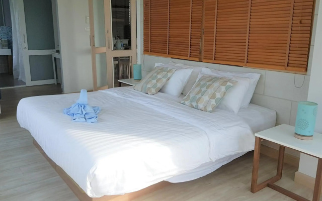 The Sea Condominium