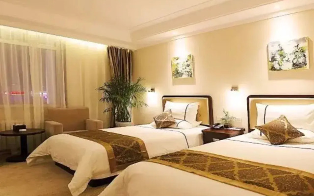 Jinan Silver Carnival Hotel