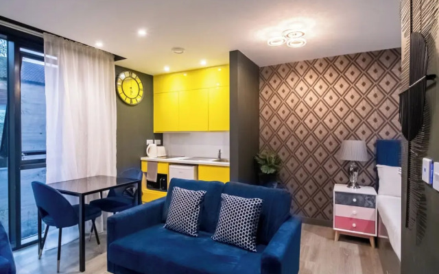 The Noir Apartment Sheffield