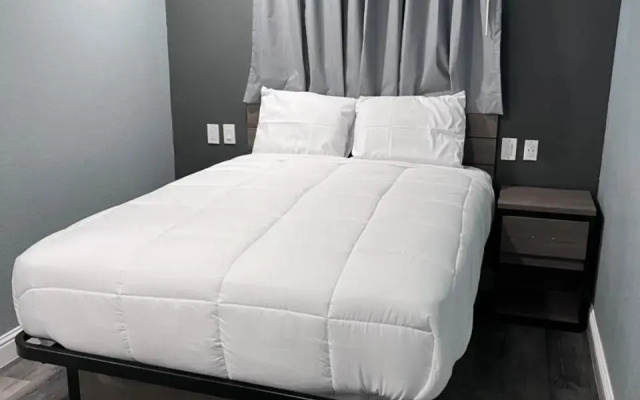 Travelodge Santa Cruz Riviera