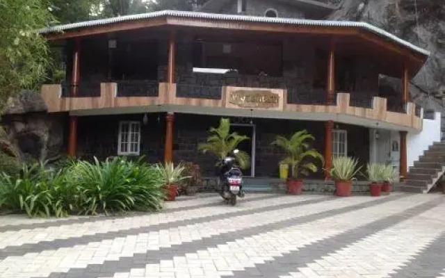 Wyte Mist Mountain Club