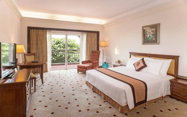 Royal Villas