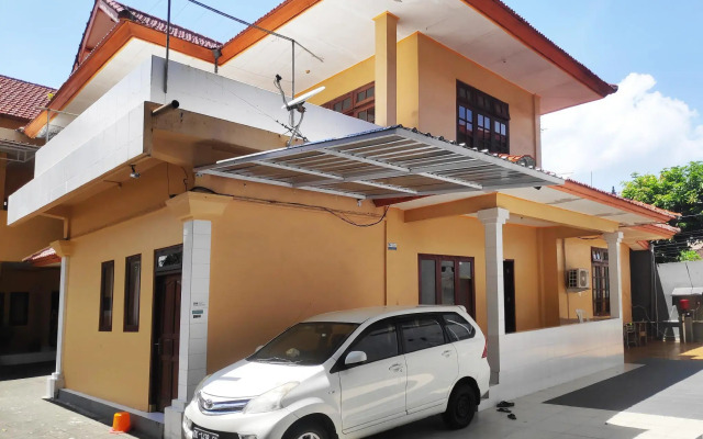 OYO 91112 Tara Kost