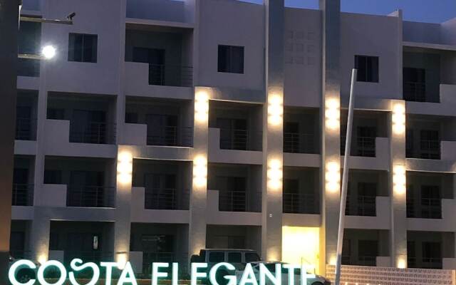 Costa Elegante Hotel & Suites
