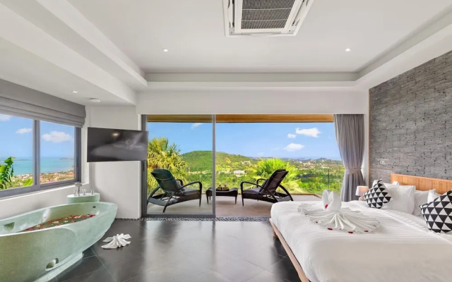 Villa Firefly