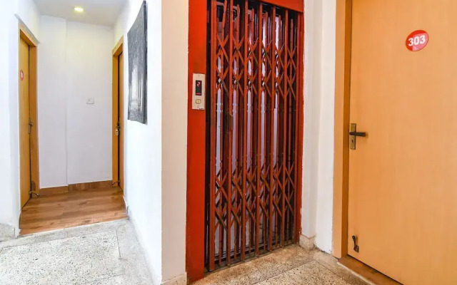 Transit Express By OYO Rooms