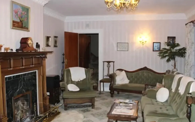 Crosh Lodge