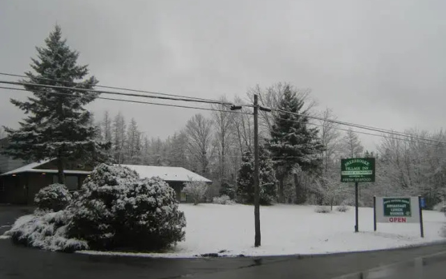 Sherbrooke Village Inn
