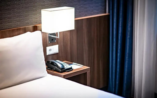Holiday Inn Express Amsterdam - Sloterdijk Station by IHG