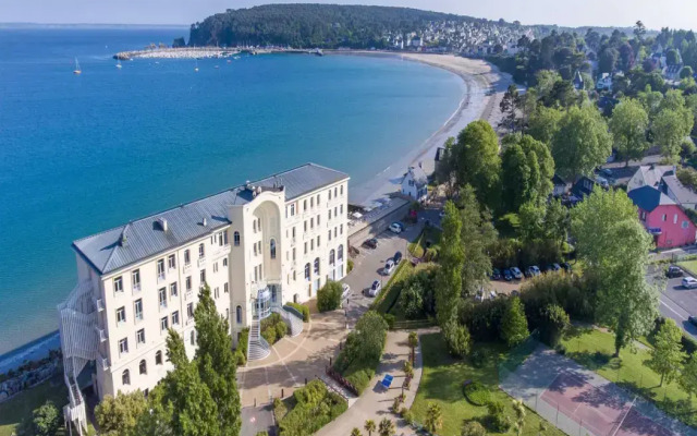 Hôtel Morgat Le Grand Hôtel De La Mer