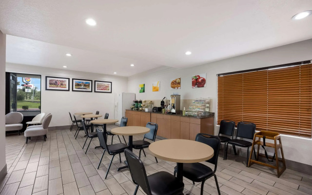 Quality Inn Tallahassee near University