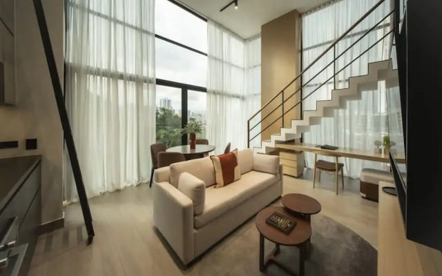 Urban 2br Apt in Central Area