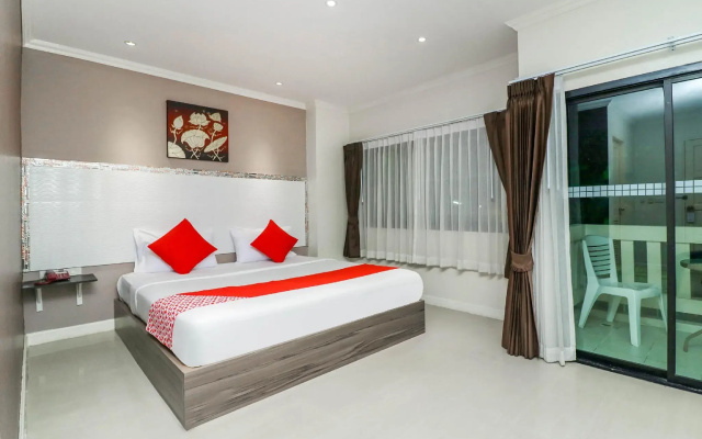 Natural Beach Hotel Pattaya