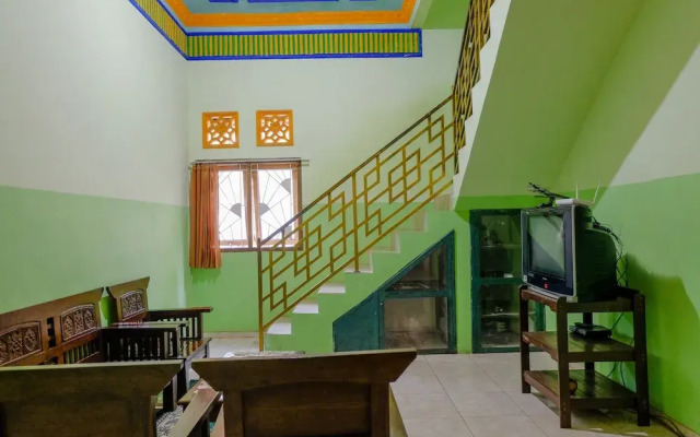 Sumber Urip Family Homestay by OYO Rooms