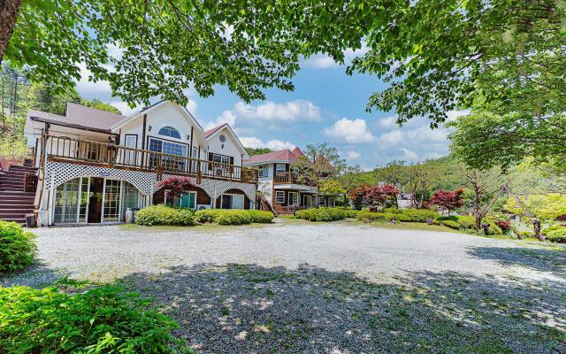 Dalgwa byeoldeul iyagi