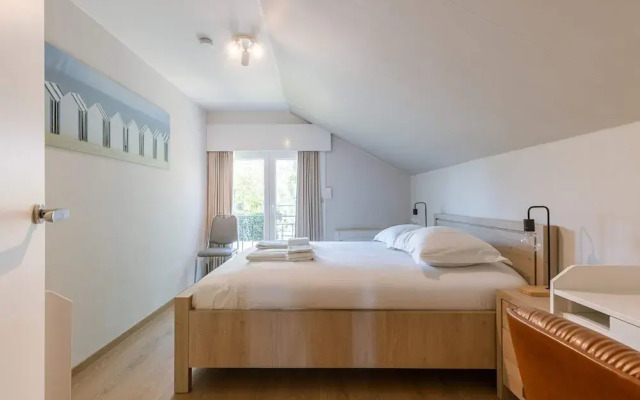 Huswell - Villa Near Beach With Double Parking