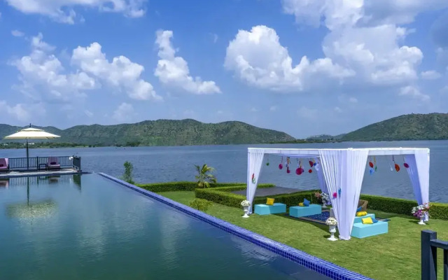 Zana Lake Resort Udaipur