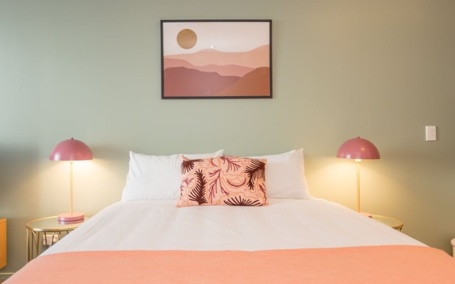 Cathedral Junction Apartment – Guest Rooms – Christchurch