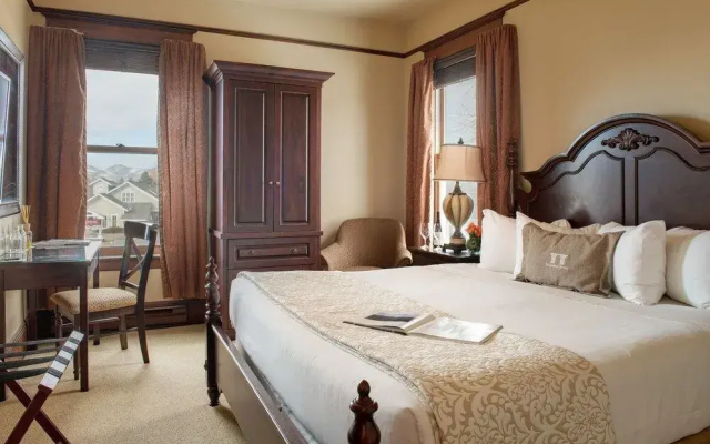 hotelImage