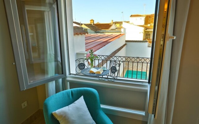 El Patio de los Jazmines "Boutique-House"