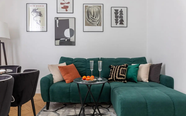 GM Трехпрудный пер.,8