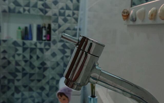 Linda Casa com Piscina Churrasqueira, Wifi em Massaguaçu Caraguatatuba/SP