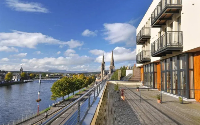 Highland Apartments By Mansley