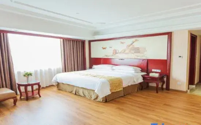 Vienna International Hotel