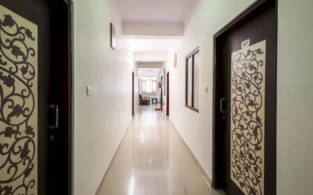 OYO 705 Hotel S-57