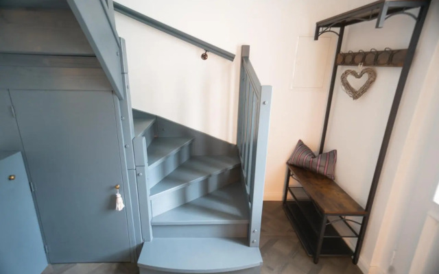 Neu - Privatsphäre im Kutscherhaus der Villa Golding