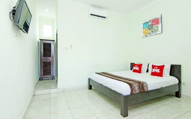 Gong Corner Guest House 2