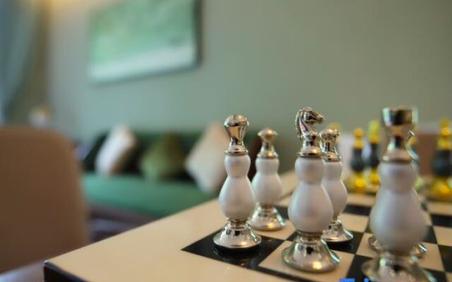 Yee Choi Hotels & Resorts