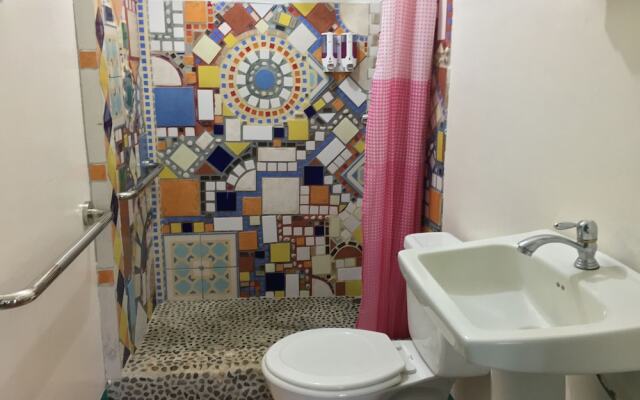 Cinco Ceibas Reserve & Park