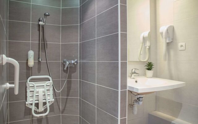 Comfort Aparthotel Cannes Mandelieu