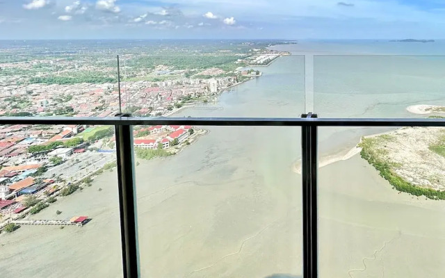 Silverscape Residence