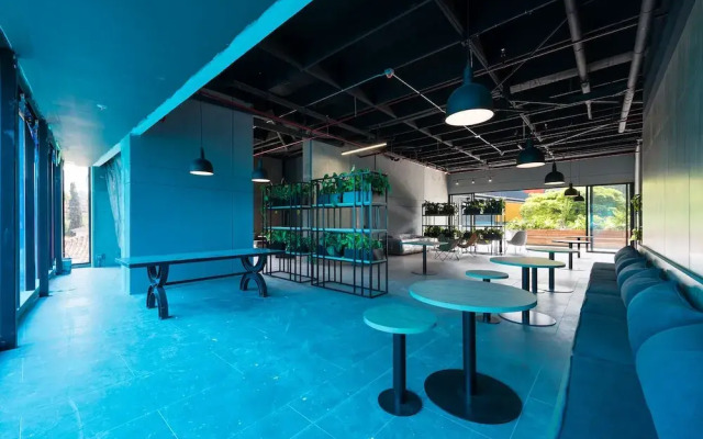 Go Living & Suites - Jalo Rent