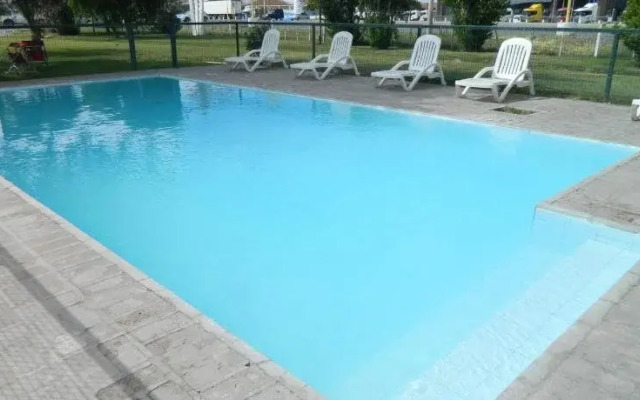 Motel A.C.A. Cipolletti