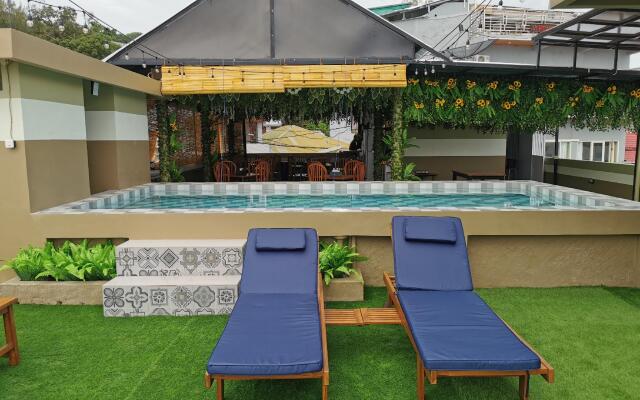 Flamingo Avia Labuan Bajo