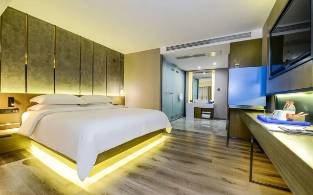 9H Hotel