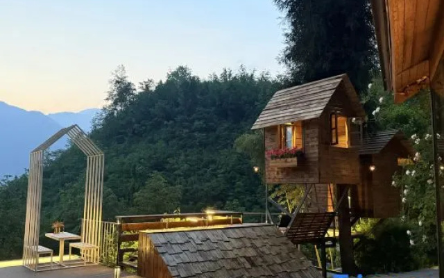 Dujiangyan Irrigation Project Leke Mountain Home Inn, Chengdu, Sichuan – Outside – Chengdu