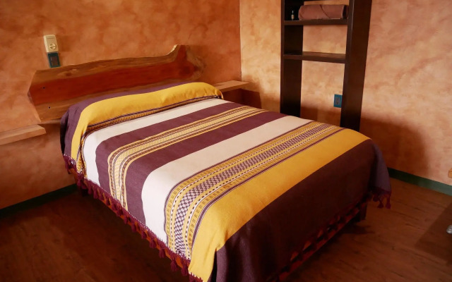 Madre Tierra Hotel & Coworking & Hostal