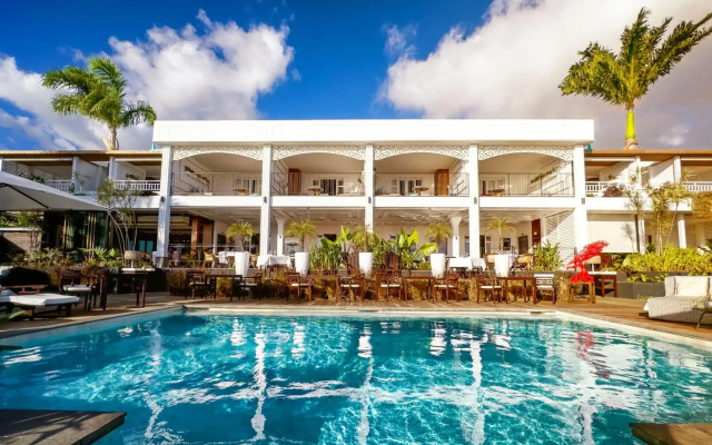 Blue Margouillat Seaview Hotel