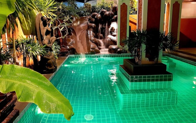 Land34 Pool Villa Pattaya - 6 Bedrooms