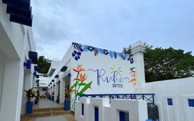 Ruhe Suites