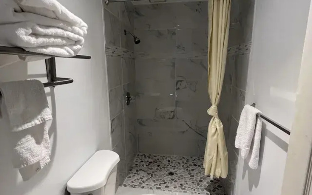 Cedarwood Inn of Ashland