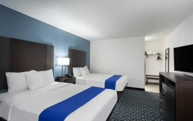 Clarion Pointe