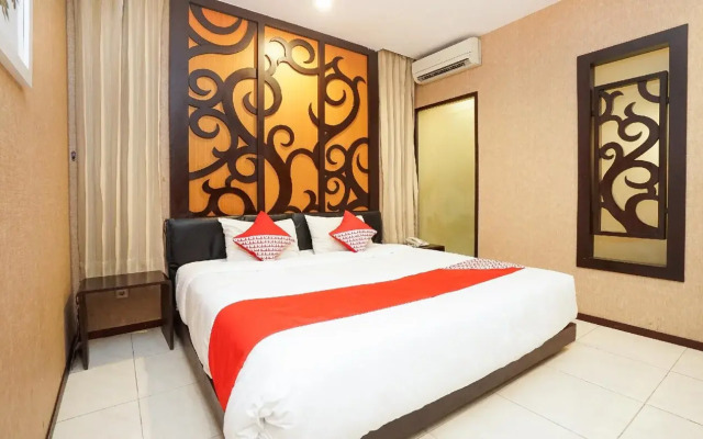 Istana Permata Ngagel